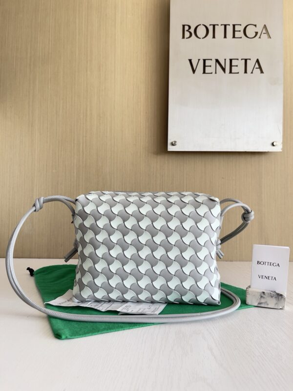 Bottega Veneta bag authentic quality 2025