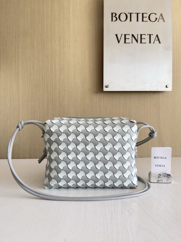 Bottega Veneta bag authentic quality 2025