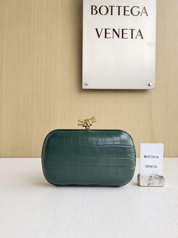 Bottega Veneta bag authentic quality 2025