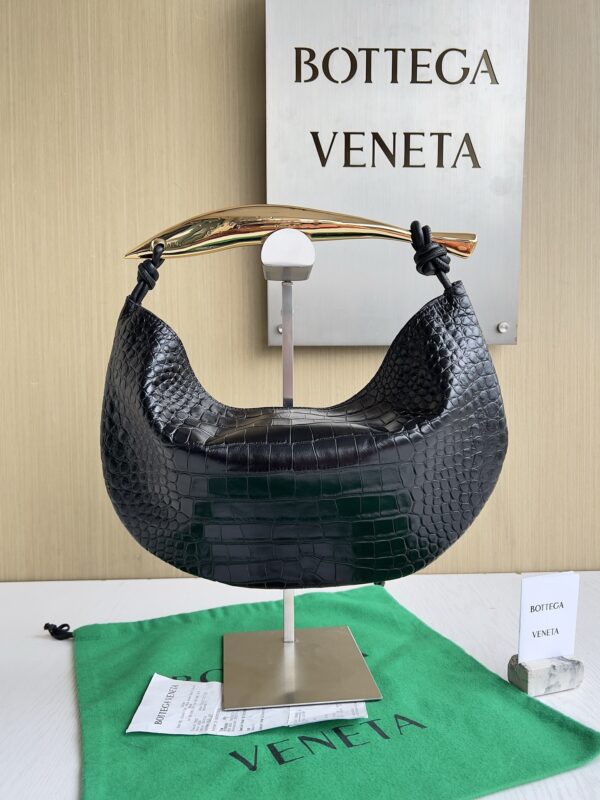 Bottega Veneta bag authentic quality 2025