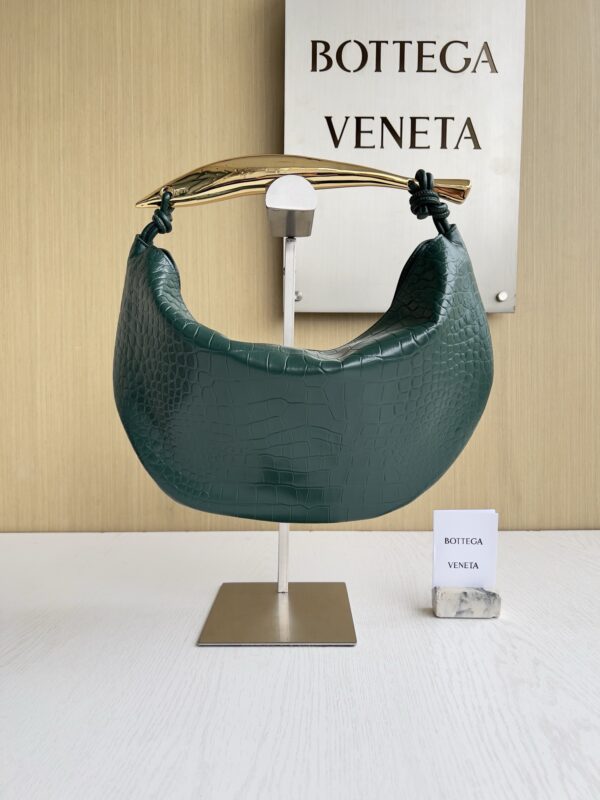 Bottega Veneta bag authentic quality 2025