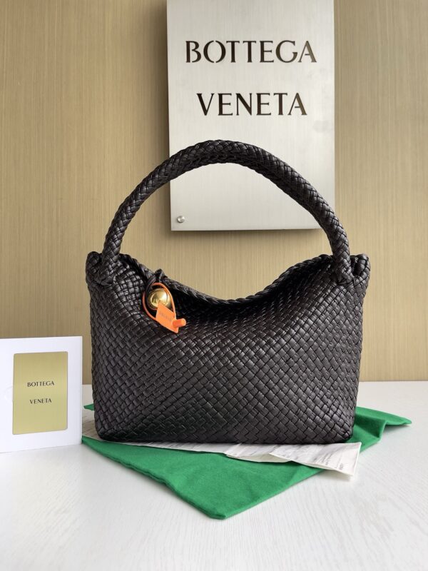 Bottega Veneta bag authentic quality 2025