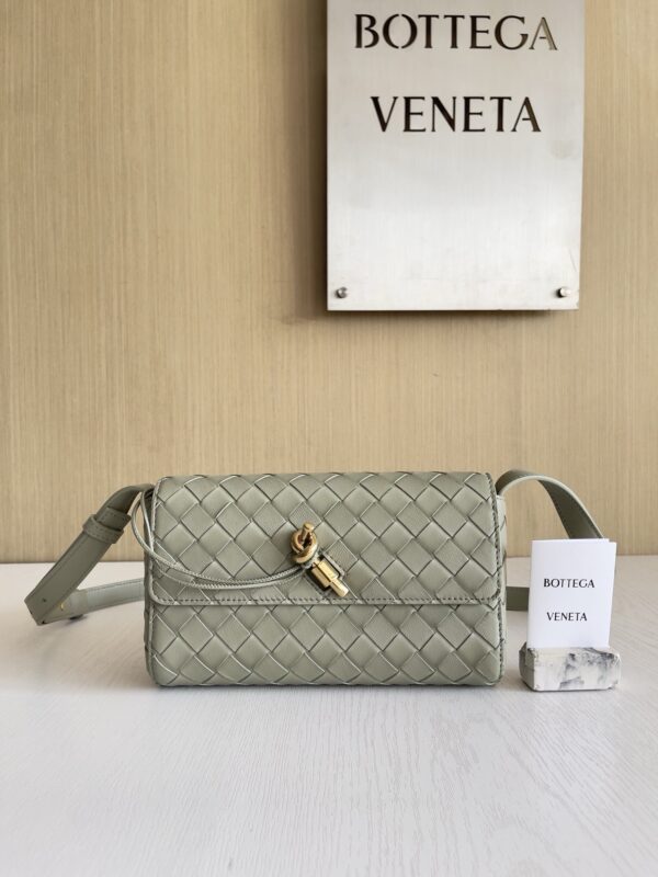 Bottega Veneta bag authentic quality 2025