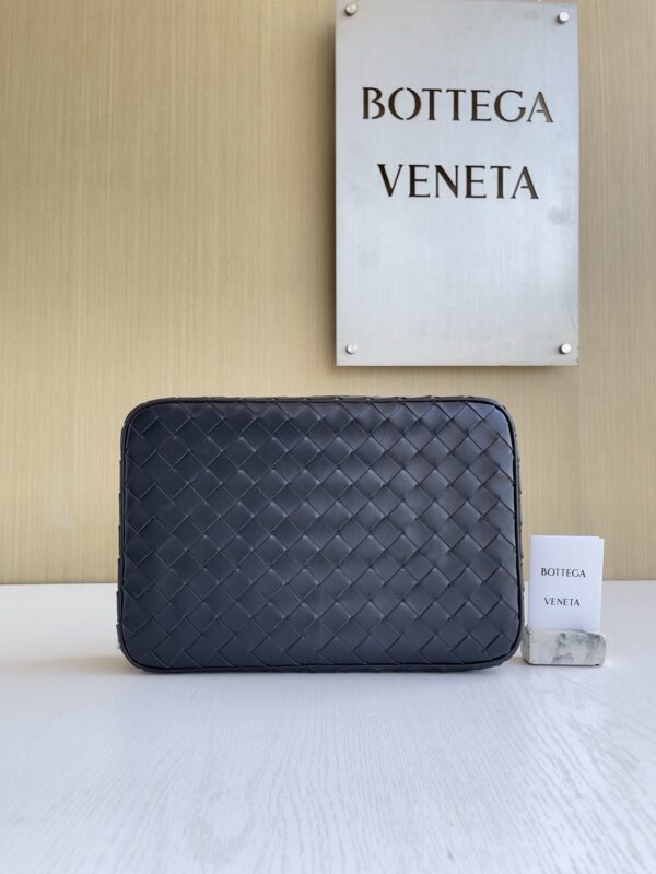 Bottega Veneta bag authentic quality 2025
