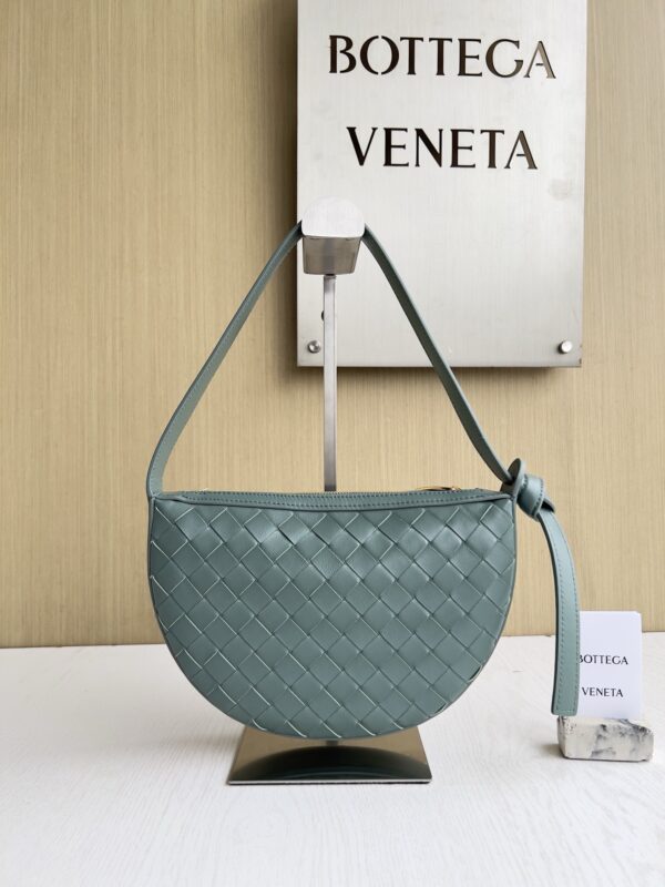 Bottega Veneta bag authentic quality 2025