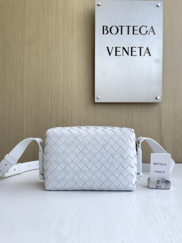 Bottega Veneta bag authentic quality 2025