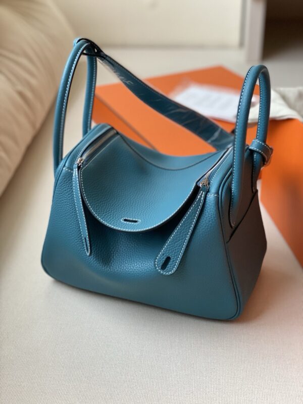 Hermes lindy 26 black togo leather bag 2026 authentic quality