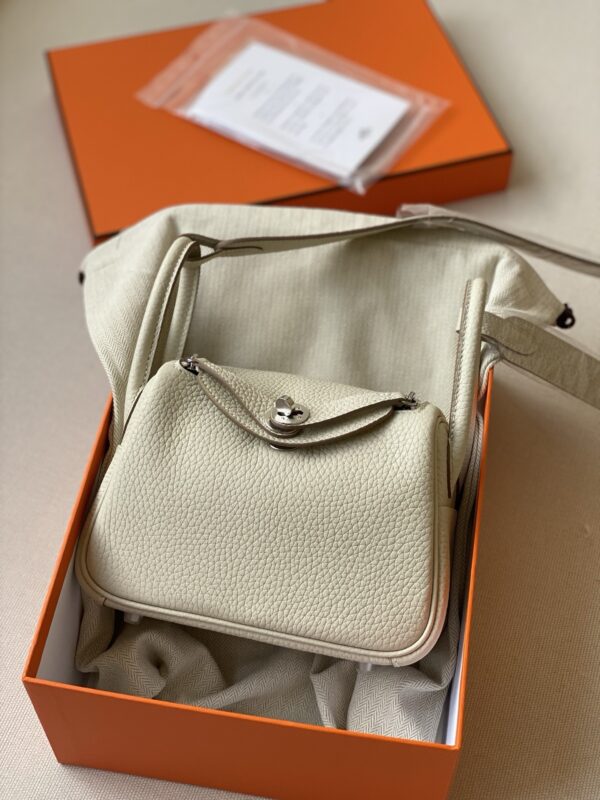 Hermes mini lindy  clemence leather bag phw 2026 authentic quality