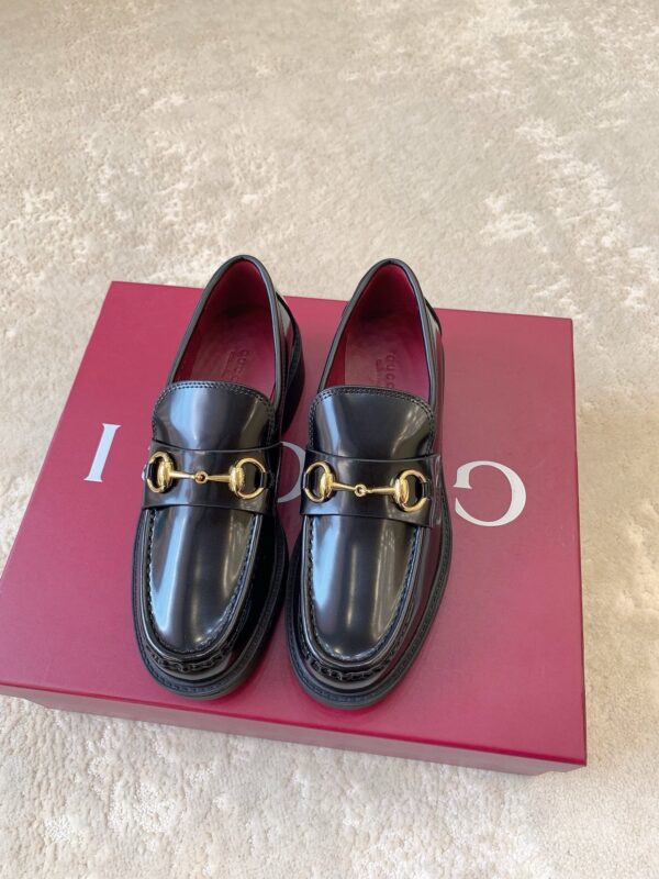 Gucci authentic quality shoes 2025