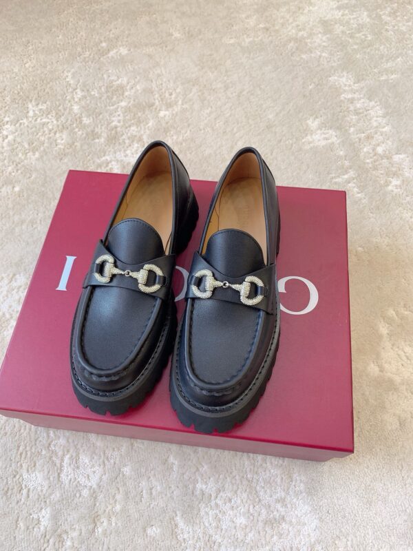 Gucci authentic quality shoes 2025