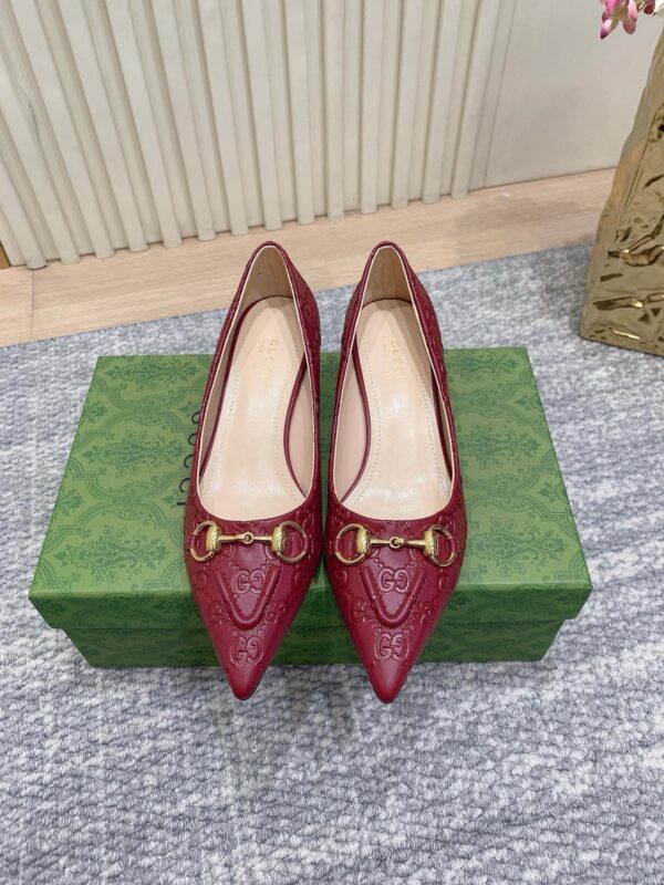 Gucci authentic quality shoes 2025