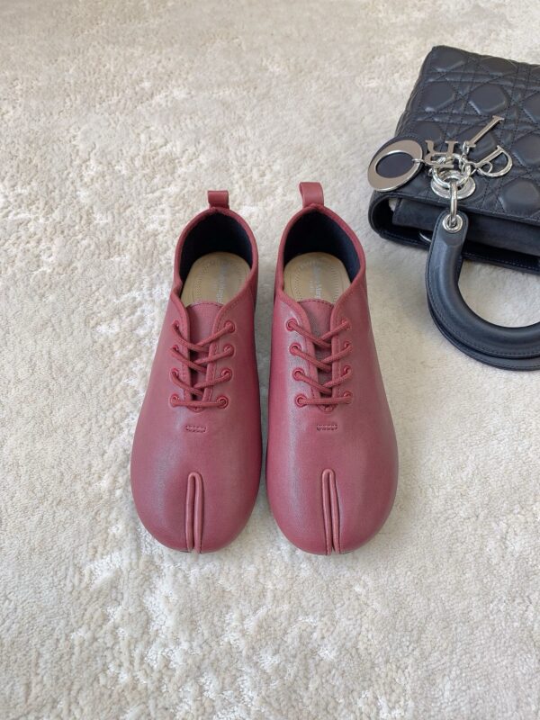 Maison Margiela authentic quality sneakers 2025