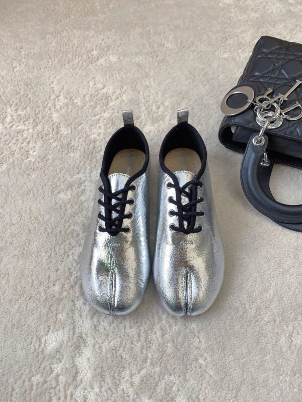 Maison Margiela authentic quality sneakers 2025