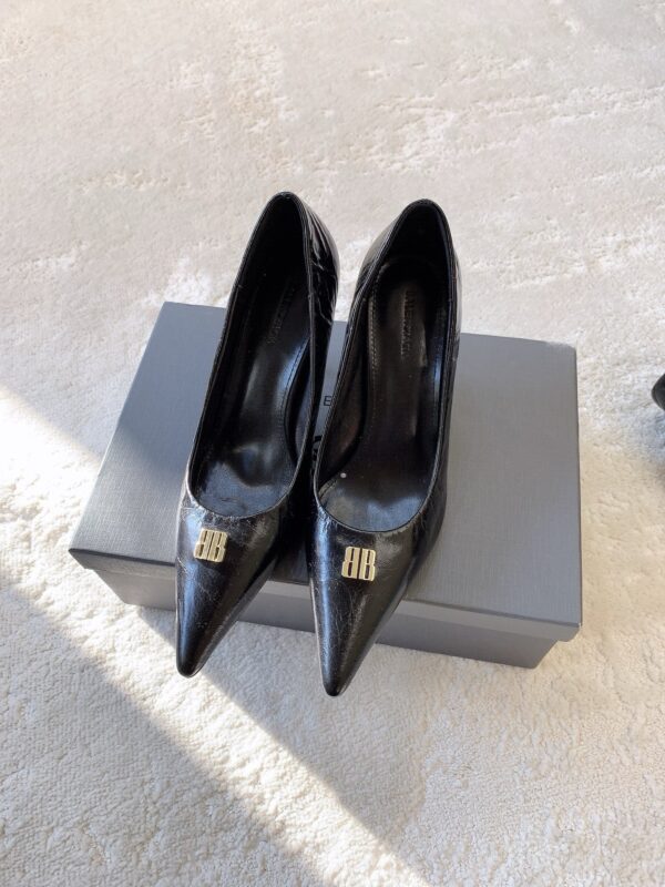 Balenciaga authentic quality shoes 2025