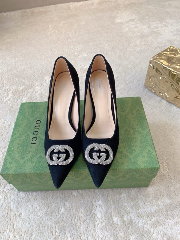 Gucci authentic quality shoes 2025