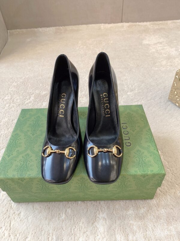 Gucci authentic quality shoes 2025