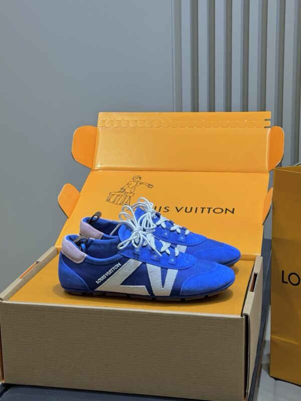 Louis Vuitton authentic quality sneakers 2025