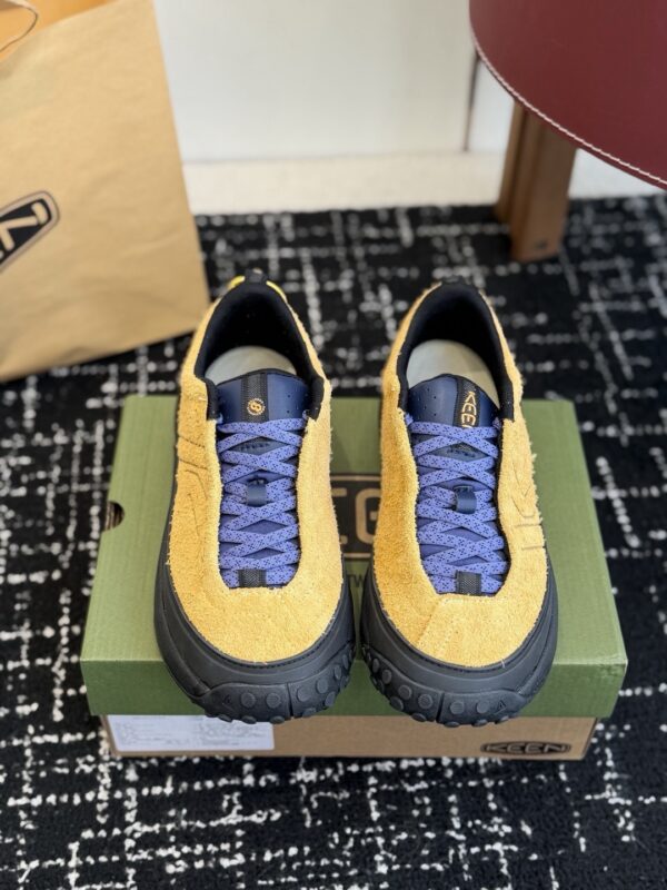 Keen authentic quality sneakers 2026