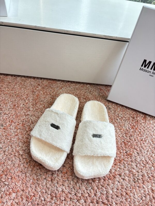 Maison Margiela authentic quality shoes 2025