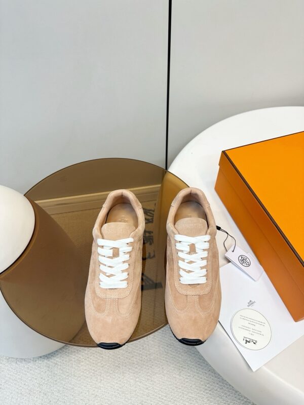 Hermes authentic quality sneakers 2026