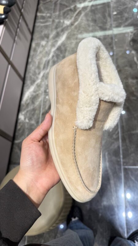 Loro piana summer walk authentic quality