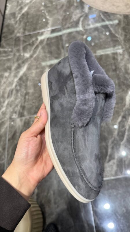 Loro piana summer walk authentic quality