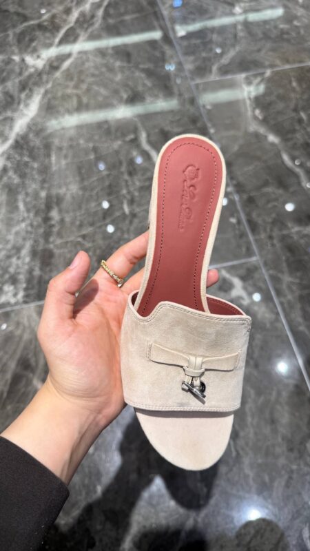 Loro piana summer walk authentic quality