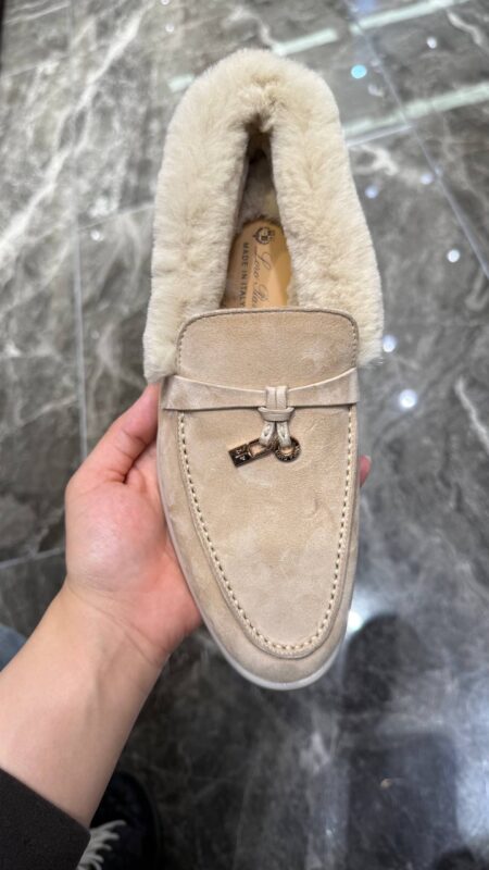 Loro piana summer walk authentic quality