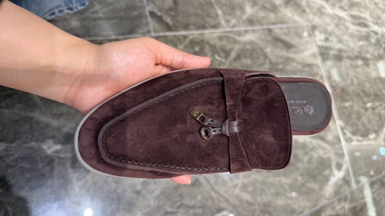 Loro piana summer walk authentic quality