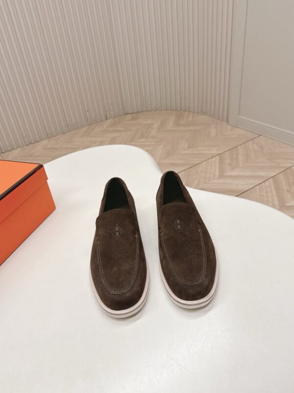 Hermes authentic quality shoes 2026