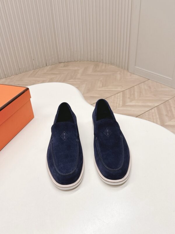 Hermes authentic quality shoes 2026