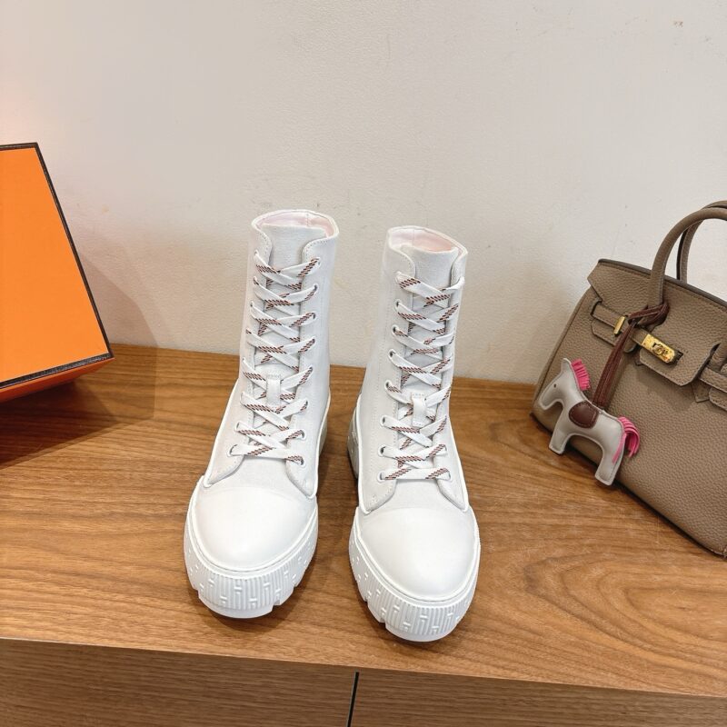 Hermes authentic quality boots 2026