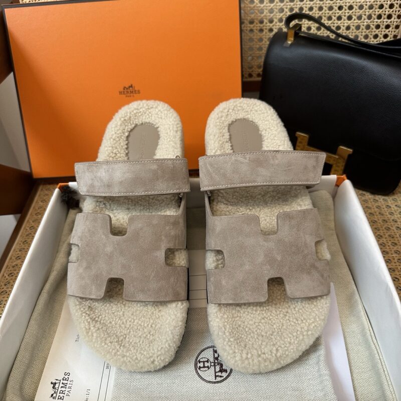 Hermes authentic quality shoes 2026