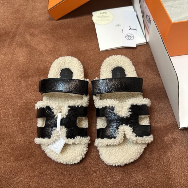 Hermes authentic quality shoes 2026