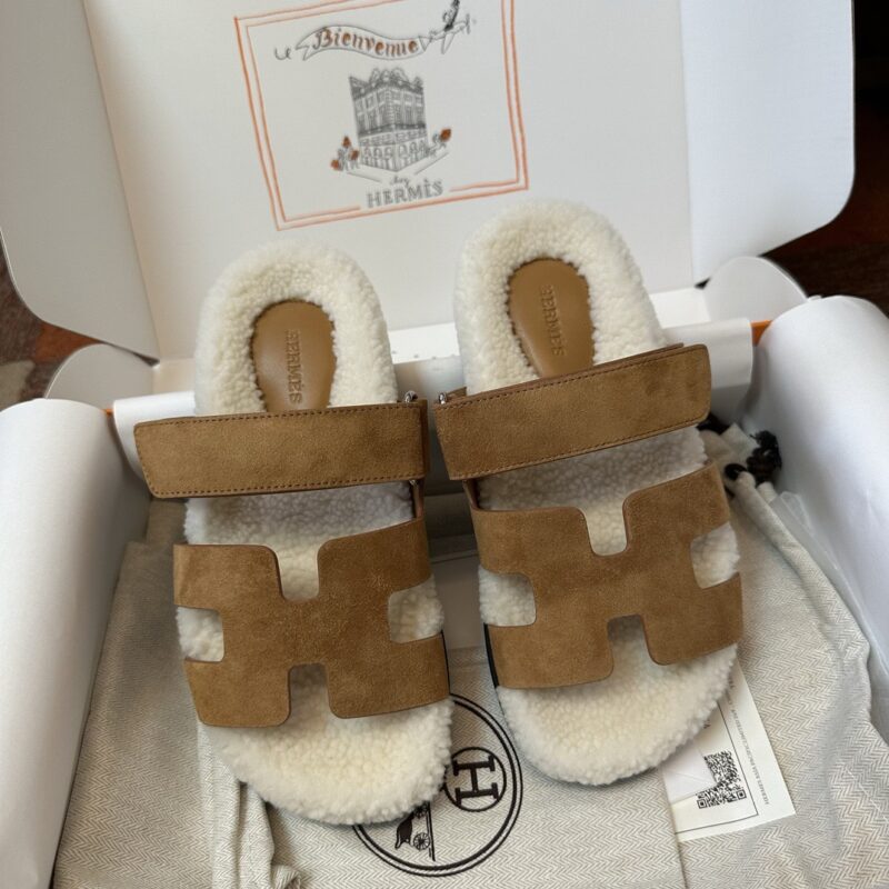 Hermes authentic quality shoes 2025