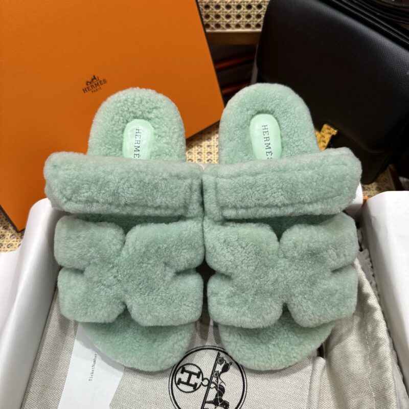 Hermes authentic quality shoes 2025