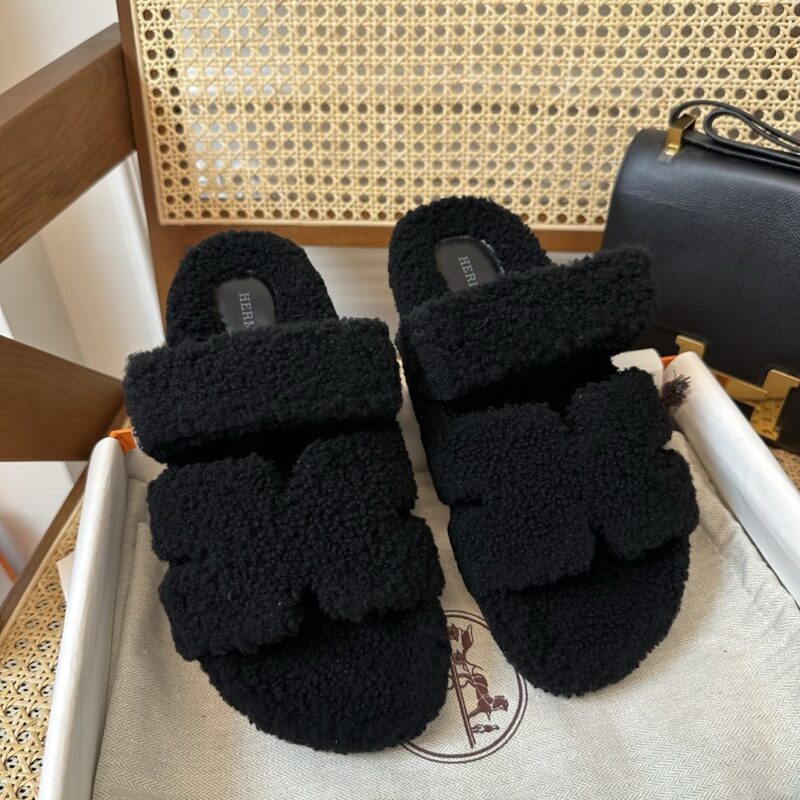 Hermes authentic quality shoes 2025