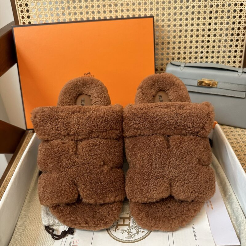 Hermes authentic quality shoes 2025