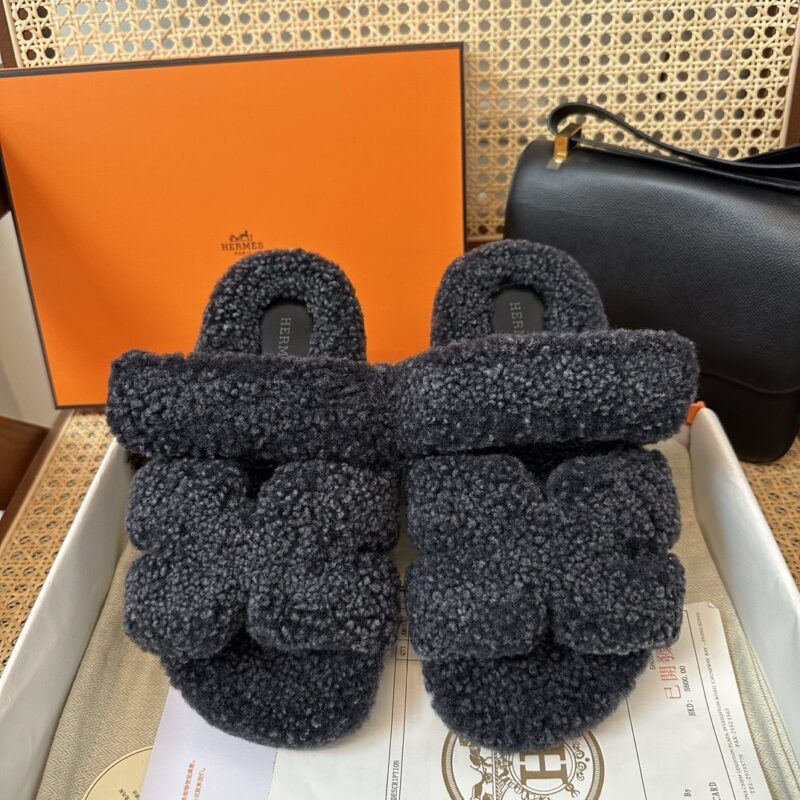 Hermes authentic quality shoes 2025