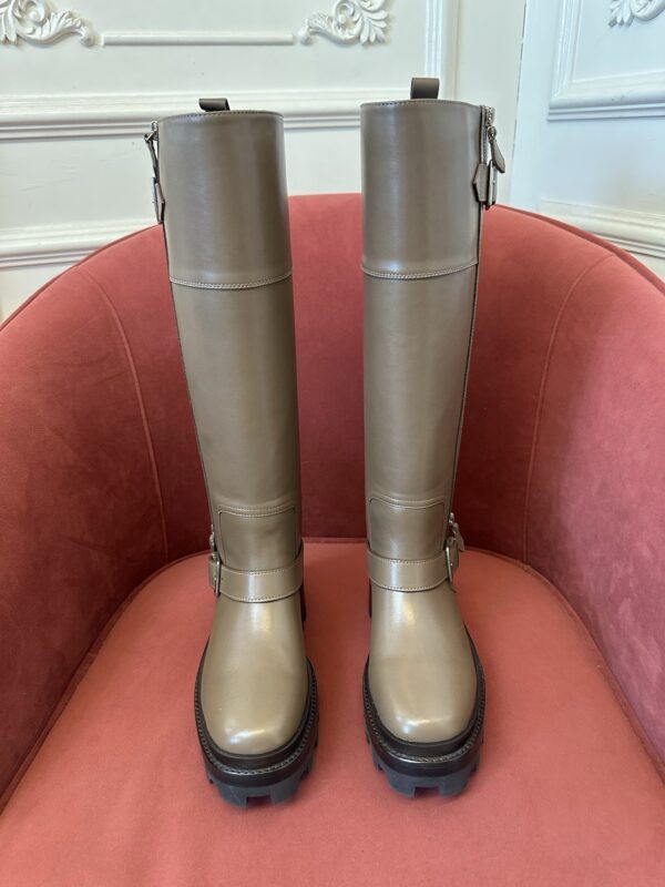 Hermes authentic quality boots 2025