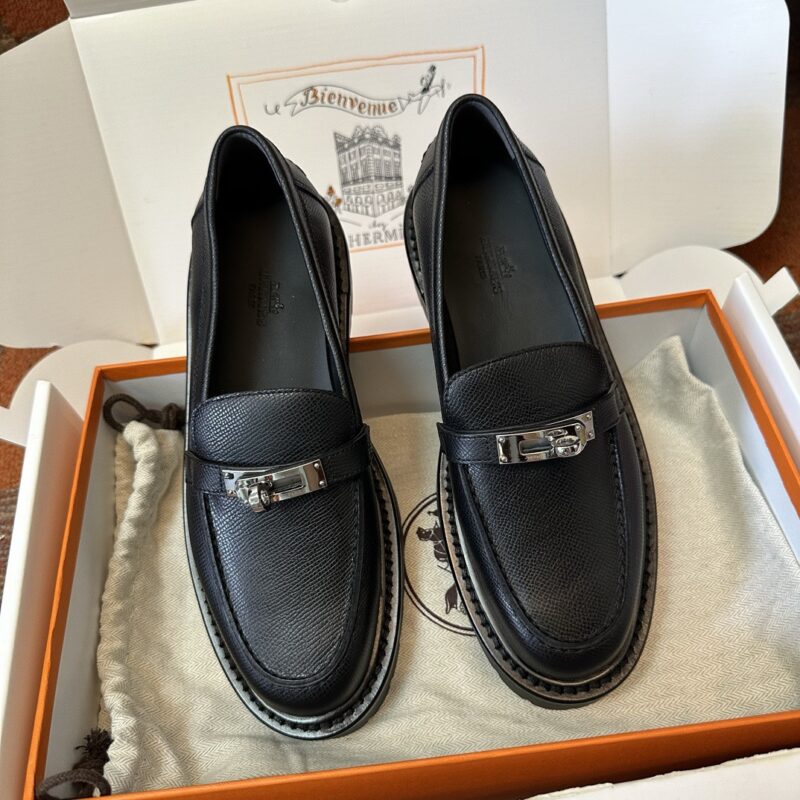 Hermes authentic quality shoes 2025
