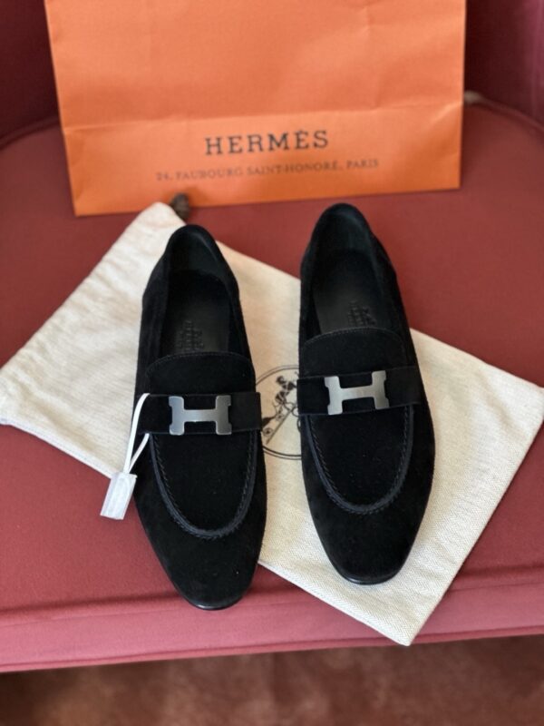Hermes authentic quality shoes 2025