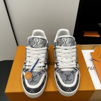 Louis Vuitton authentic quality sneakers 2026