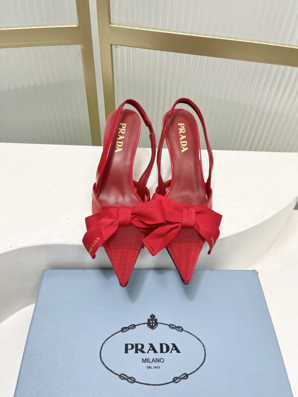 Prada authentic quality shoes 2026