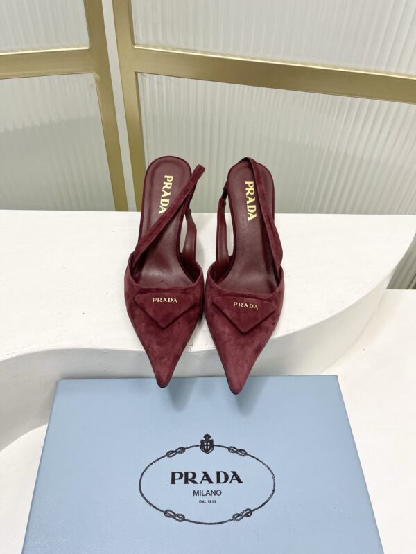Prada authentic quality shoes 2026