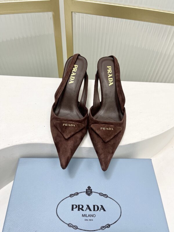 Prada authentic quality shoes 2026