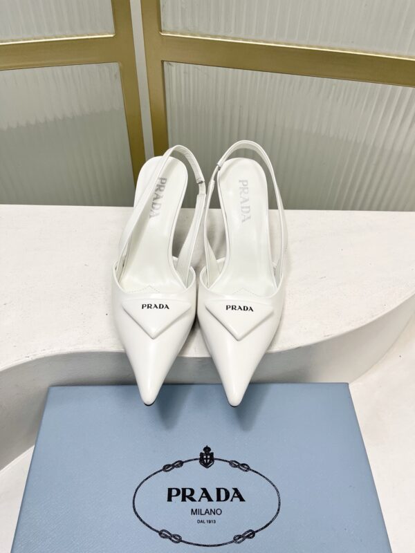 Prada authentic quality shoes 2026