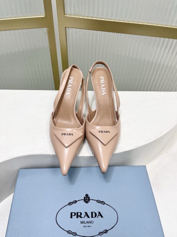 Prada authentic quality shoes 2026