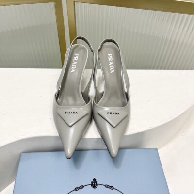 Prada authentic quality shoes 2026