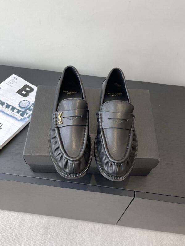 Saint Laurent authentic quality shoes 2026